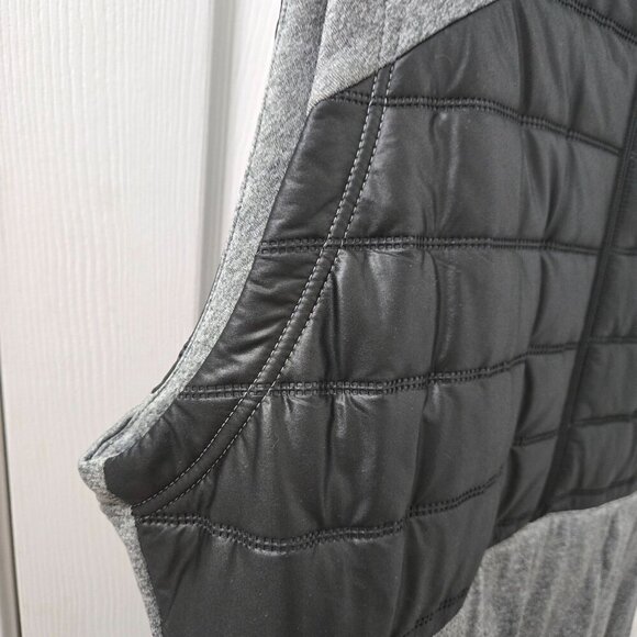 ADIDAS golf 1/2 Zip Puffer Vest Mens Large Two Tone Black Gray Quilted outdoor - Picture 7 of 11
